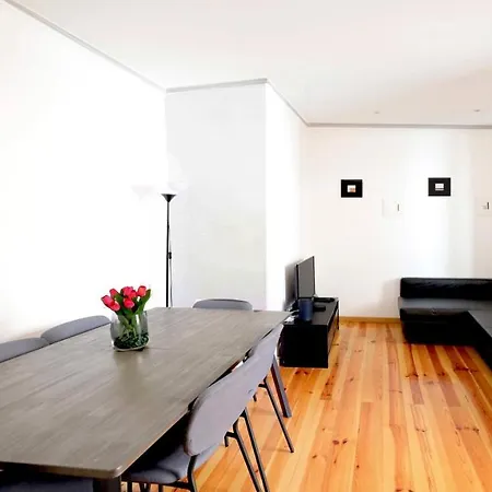 Sweet Family Apartment
